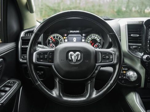 Used 2021 RAM 1500 Laramie image 31