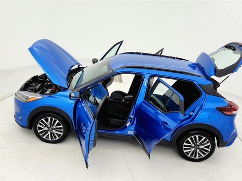 Used 2024 Nissan Kicks SR image 21