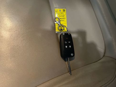 Used 2015 Chevrolet Malibu LTZ image 27