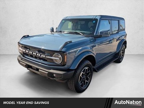 New 2025 Ford Bronco Outer Banks image 1