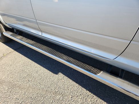 Used 2018 RAM 2500 Laramie w/ Convenience Group AWD/4WD image 28