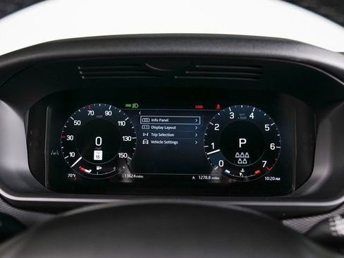 Certified 2025 Land Rover Discovery Dynamic SE AWD/4WD image 18