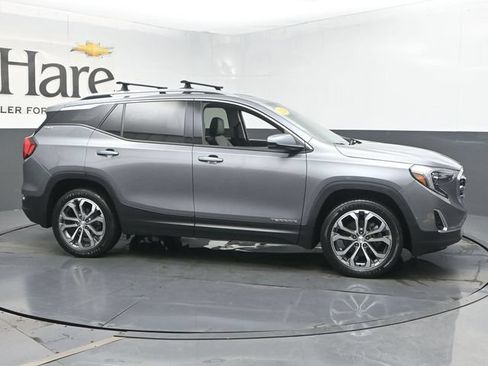 Used 2020 GMC Terrain SLT w/ Preferred Package AWD/4WD image 1