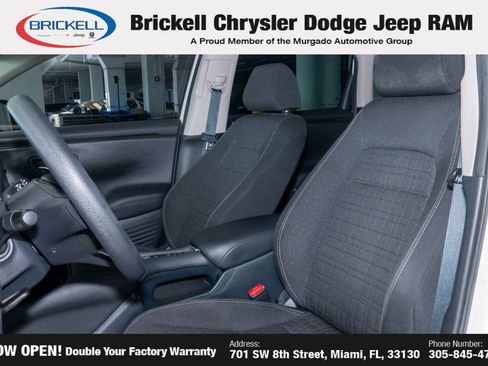 Used 2023 Honda HR-V LX image 17