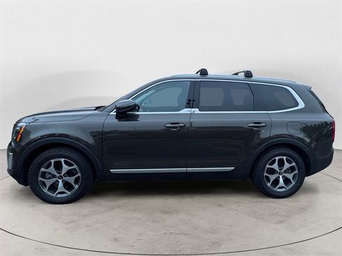 Used 2021 Kia Telluride EX w/ Towing Package image 2