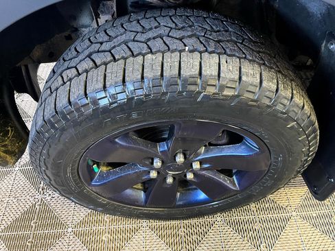 Used 2013 Ford F150 FX4 w/ Luxury Equipment Group image 29