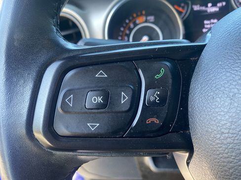 Used 2019 Jeep Wrangler Sport AWD/4WD image 19