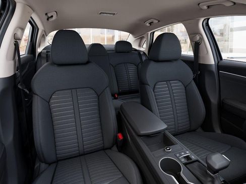 New 2026 Kia K5 LXS FWD image 15