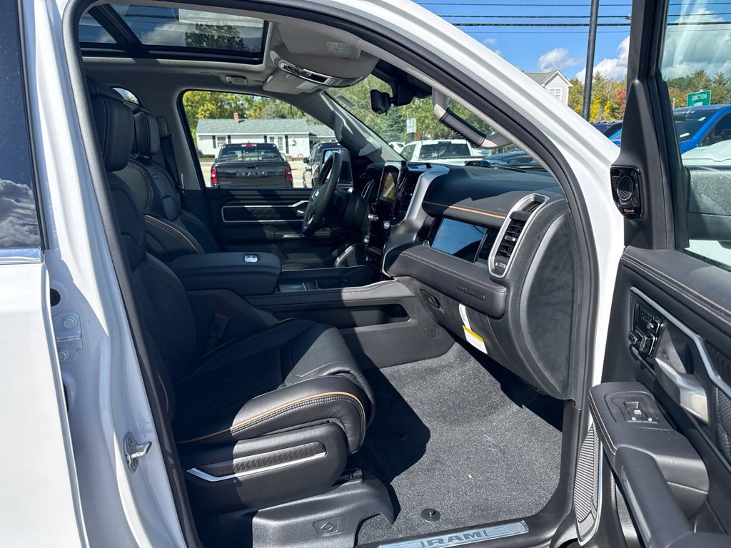 New 2027 RAM 1500 Tungsten w/ Trailer Tow Group AWD/4WD image 30