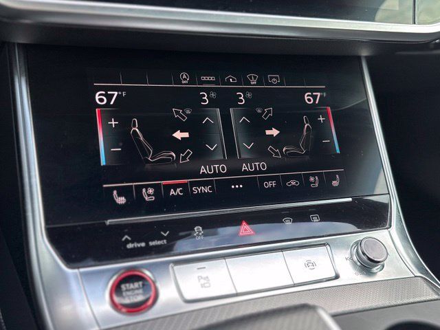 Used 2022 Audi RS 6 AWD/4WD image 29