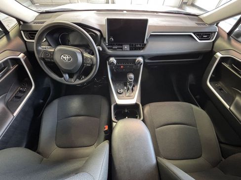 Used 2025 Toyota RAV4 LE image 32