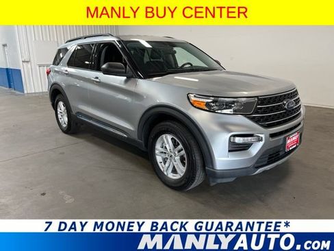 Used 2023 Ford Explorer XLT w/ Equipment Group 202A AWD/4WD image 1