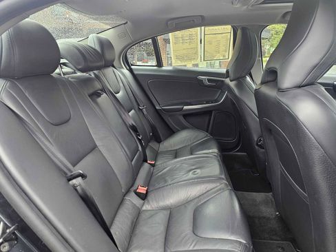 Used 2013 Volvo S60 T5 AWD/4WD image 14