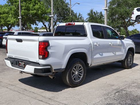 Used 2024 Chevrolet Colorado LT w/ LT Convenience Package II RWD image 8