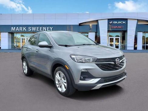 Used 2023 Buick Encore GX Preferred w/ Cold Weather Comfort Package FWD image 3