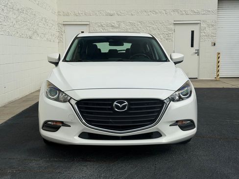 Used 2018 MAZDA MAZDA3 Touring image 6