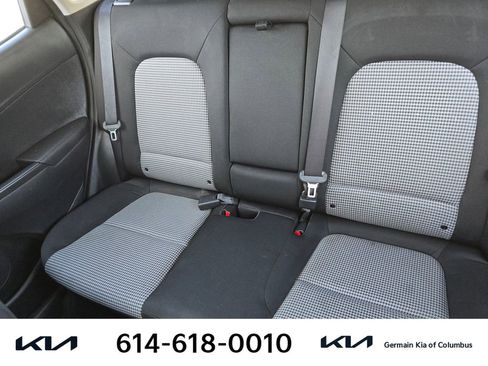Used 2021 Hyundai Kona SE FWD image 19