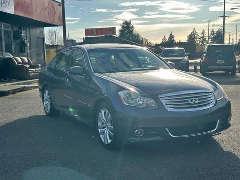 Used 2008 INFINITI M35 w/ Technology Pkg RWD image 4