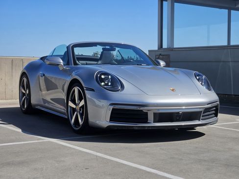 Certified 2023 Porsche 911 Carrera image 10