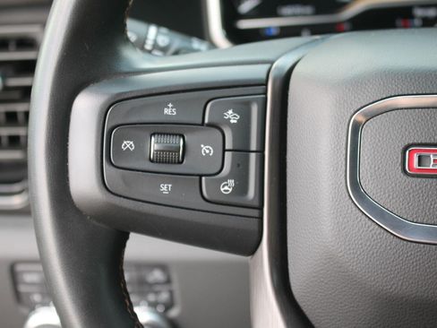 Used 2024 GMC Sierra 2500 AT4 AWD/4WD image 17