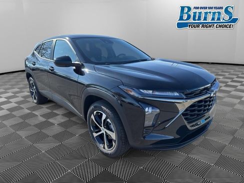 New 2026 Chevrolet Trax RS w/ Sunroof Package image 1