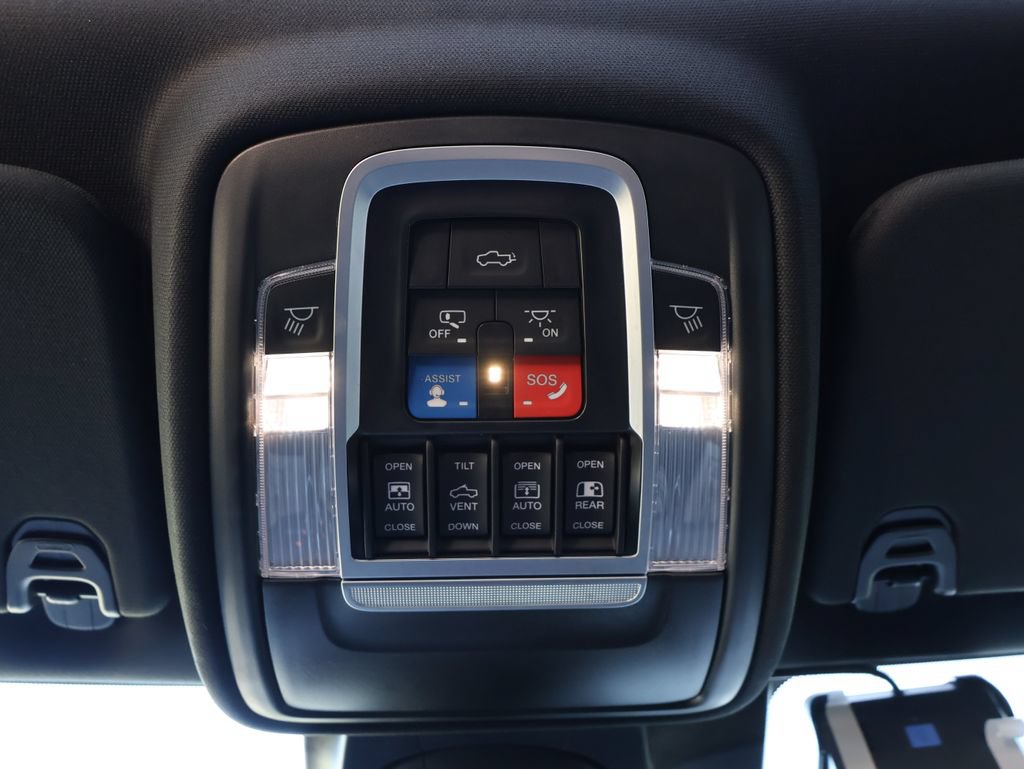 Used 2023 RAM 1500 Limited AWD/4WD image 30