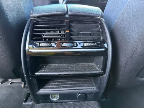 Used 2017 BMW 530i RWD image 13