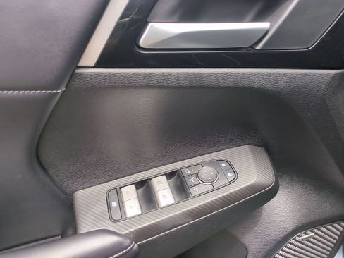 Used 2025 Mitsubishi Outlander SE AWD/4WD image 10
