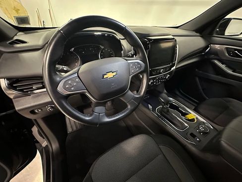 Used 2023 Chevrolet Traverse LT AWD/4WD image 22