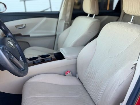 Used 2015 Toyota Venza LE AWD/4WD image 13
