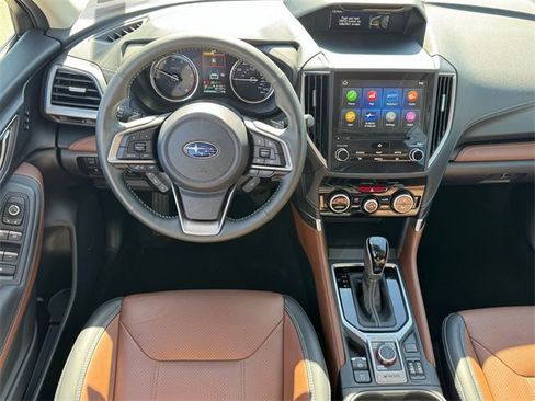 Used 2023 Subaru Forester Touring image 13