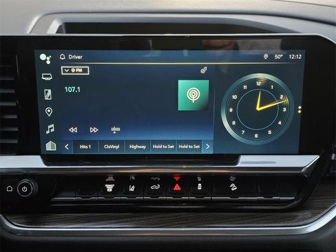 Used 2024 Chevrolet Silverado 2500 LT image 15