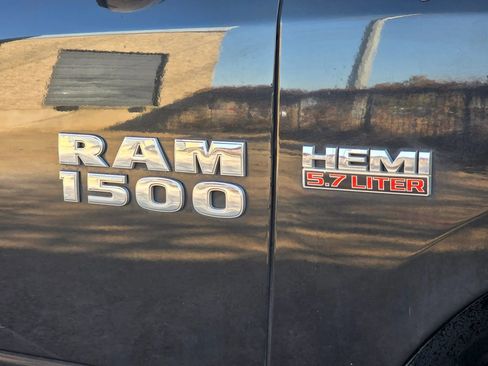 Used 2016 RAM 1500 Lone Star image 32