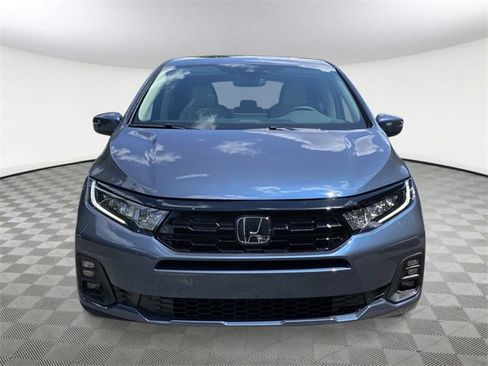 New 2026 Honda Odyssey Touring image 7