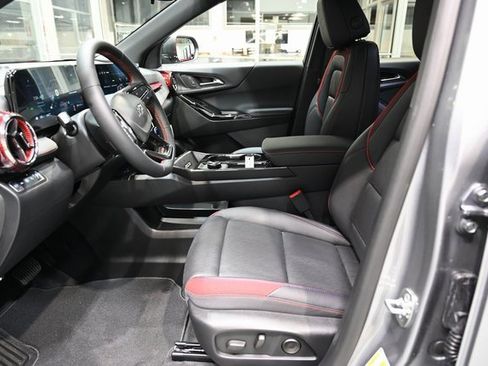 New 2026 Chevrolet Equinox RS image 9