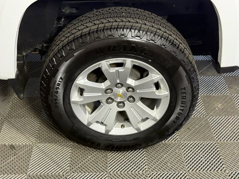 Used 2022 Chevrolet Colorado LT w/ Fleet Safety Package image 10