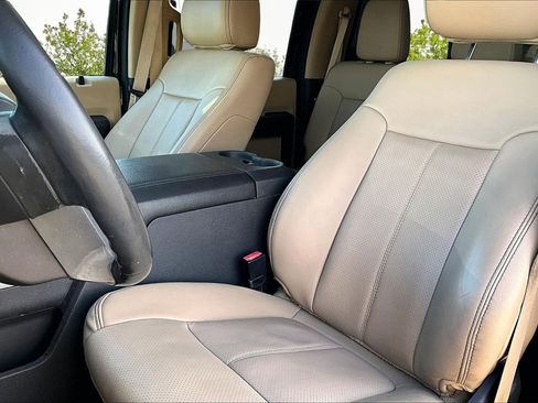 Used 2016 Ford F350 Lariat w/ Lariat Ultimate Package image 26