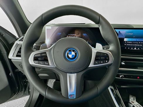 New 2026 BMW X5 xDrive50e w/ M Sport Package AWD/4WD image 10