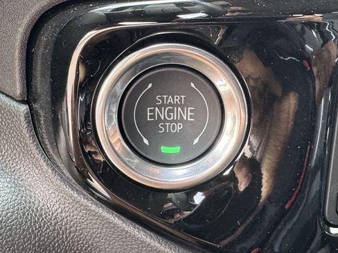 New 2026 GMC Sierra 1500 SLT RWD image 21