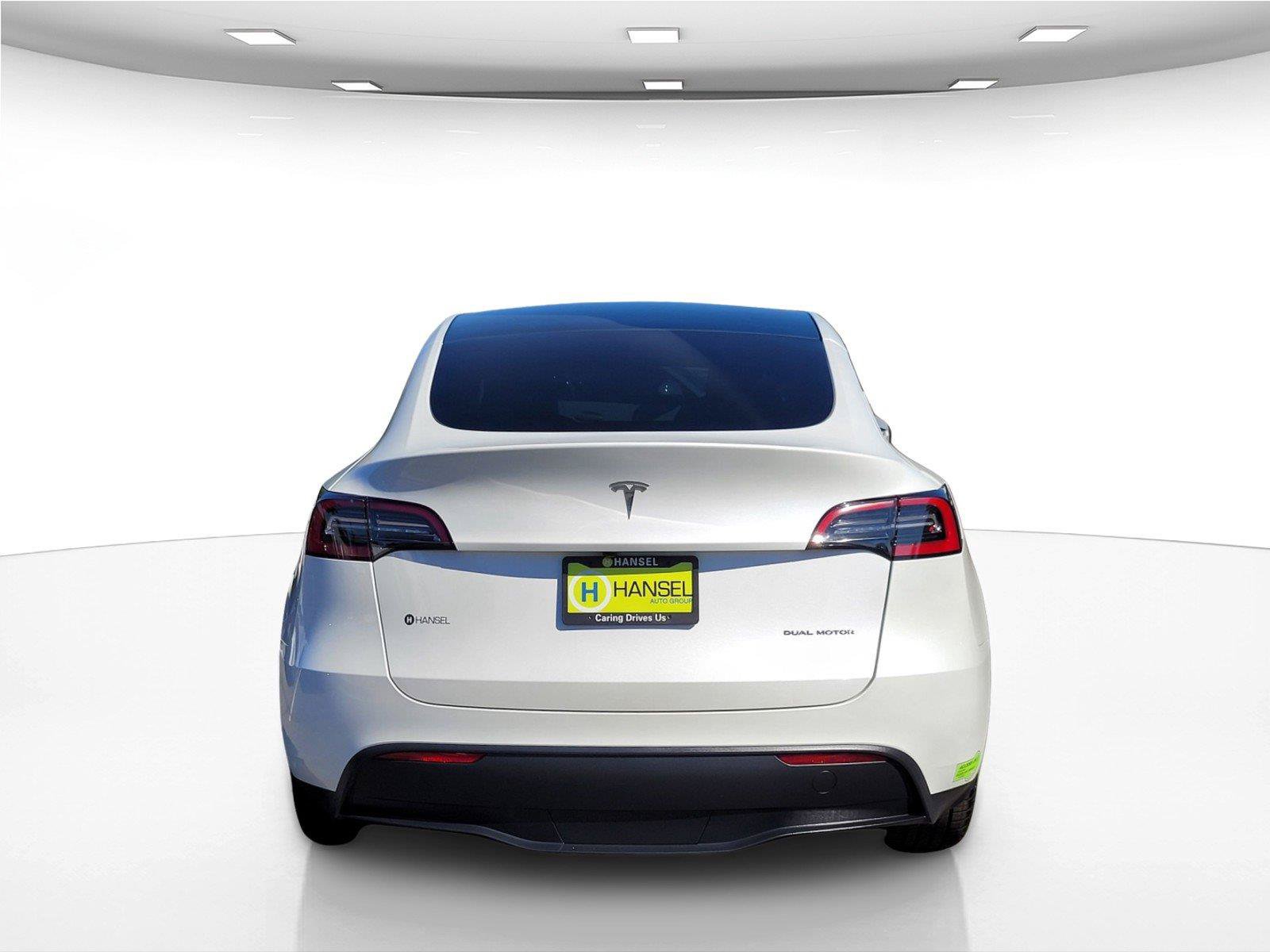 Used 2023 Tesla Model Y AWD image 7