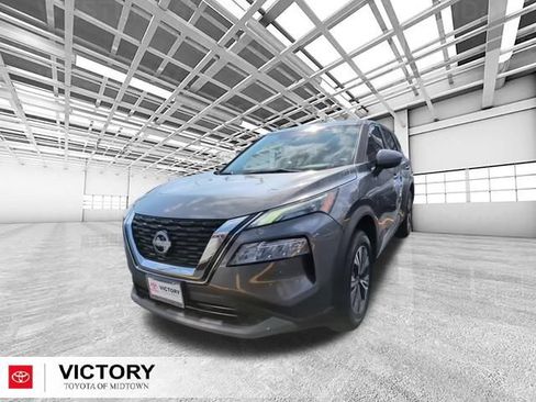 Used 2023 Nissan Rogue SV AWD/4WD image 7