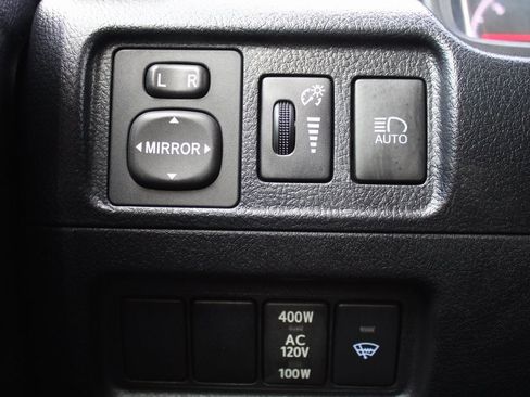 Used 2023 Toyota 4Runner SR5 Premium w/ Moonroof Package image 19