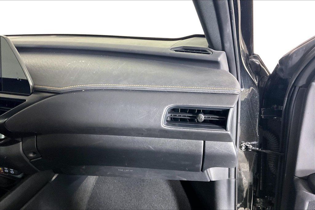 Used 2024 Lexus UX 250h FWD w/ Premium Package image 16