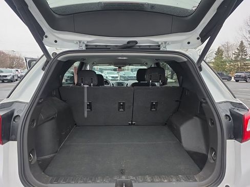 Used 2019 Chevrolet Equinox LT image 23