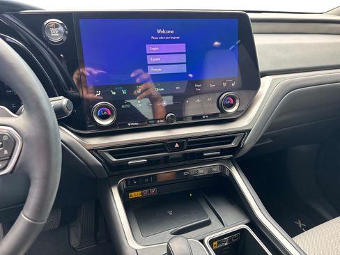 Certified 2024 Lexus TX 350 AWD w/ Captains Chair Package image 26