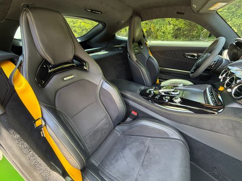 Used 2018 Mercedes-Benz AMG GT R image 21