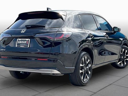 Used 2026 Honda HR-V EX-L image 12