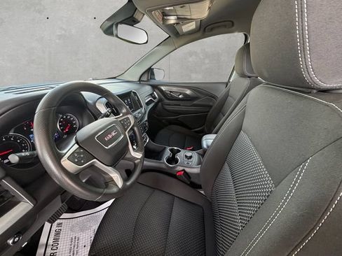 Used 2024 GMC Terrain SLE w/ Driver Convenience Package FWD image 24