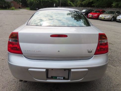 Used 2004 Chrysler 300M FWD image 7