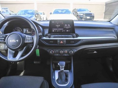 Certified 2023 Kia Forte LXS w/ LXS Technology Package image 13